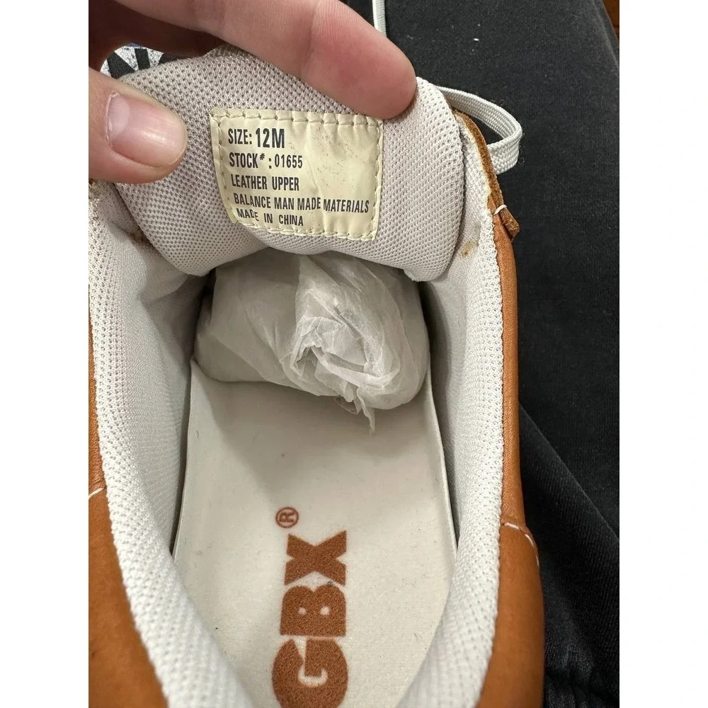 Vintage Y2K GBX Juice Leather Casual Shoes Brown Men's Size 12